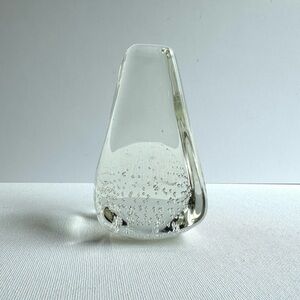 Vintage Clear Crystal Bubble Glass 4 Sided Pyramid Paperweight